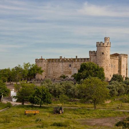 Casa Rural Castillo De Касерес Екстер'єр фото