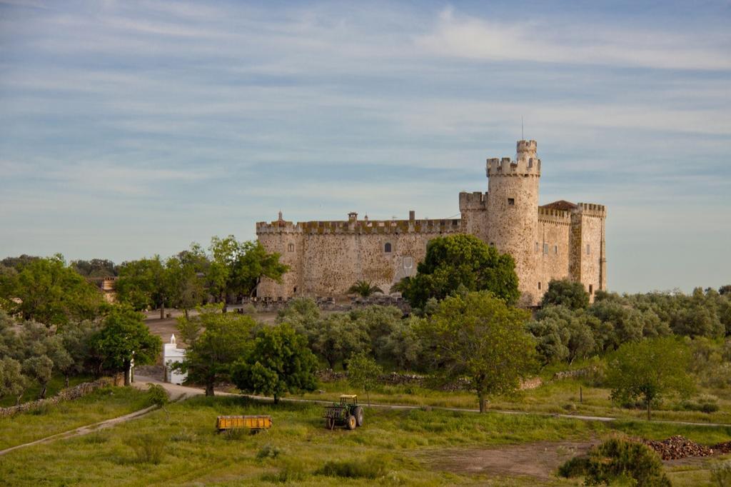 Casa Rural Castillo De Касерес Екстер'єр фото